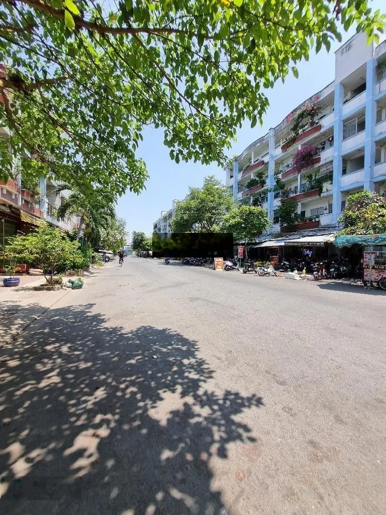 Bán nhà MTKD , 65m2 Bùi Minh Trực , nhà 3 tầng , giá 10,5 tỷ VND tại Quận 8, Hồ Chí Minh
