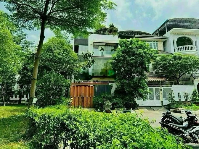 Bán gấp Biệt thự 4 tầng, 480m2 ngay Công viên An Phú, Quận 2 giá 45 tỷ