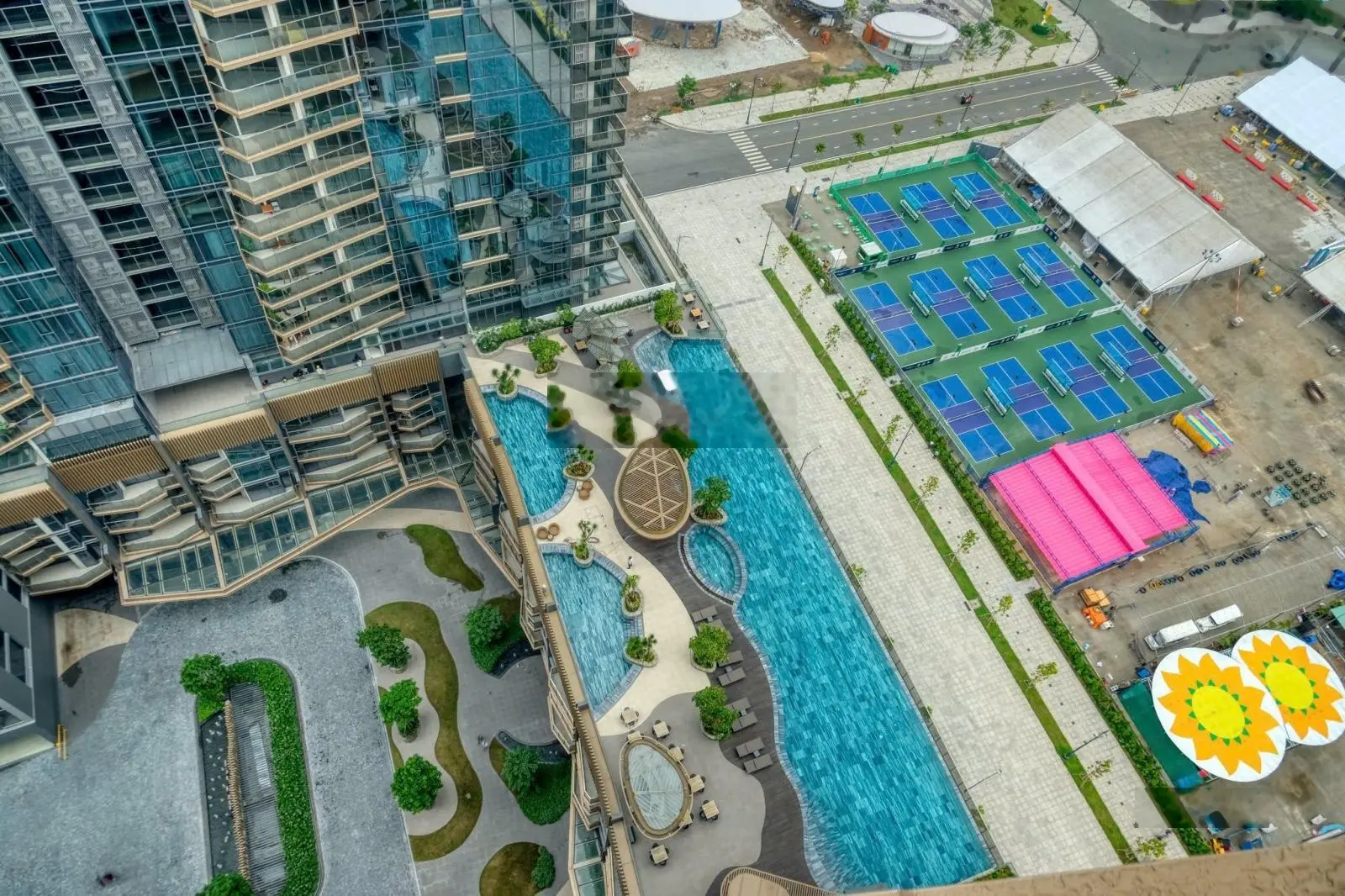 Bán căn Loft The Opera Metropole Thủ Thiêm Loft 160m, Trần 5,7m view Sông, Q1 63 tỷ all in