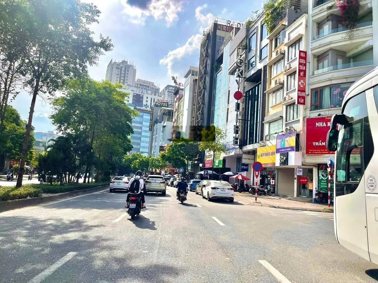 Hot nhất Cầu Giấy- Phố Trần Thái Tông đỉnh cao của các tòa văn phòng công ty 100m2- MT 8m 75 tỷ