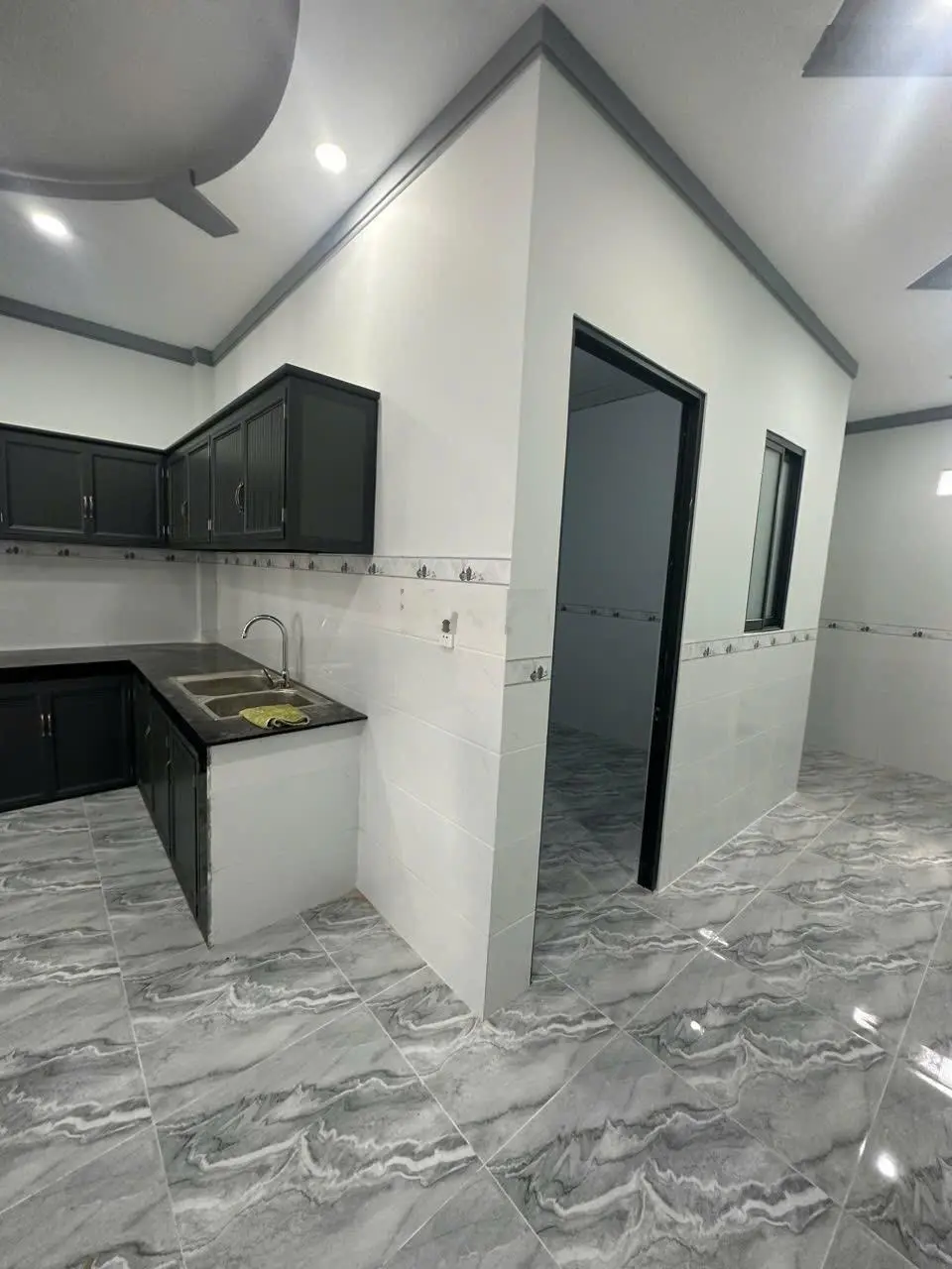 Bán nhà sổ riêng, giá rẻ chỉ 1 tỷ 990 gần trường đại học Công nghệ Trảng Dài