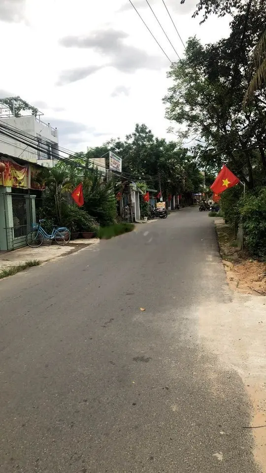 Lô Góc 2 mặt Kiệt, Ngay trong Khu Dân Cư, Gần Chợ Hà Mật.