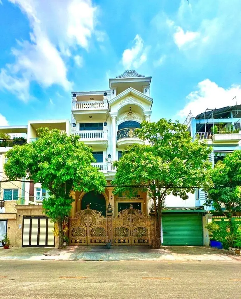 Biệt thự khu tên lửa siêu đẹp đầy đủ tiện nghi