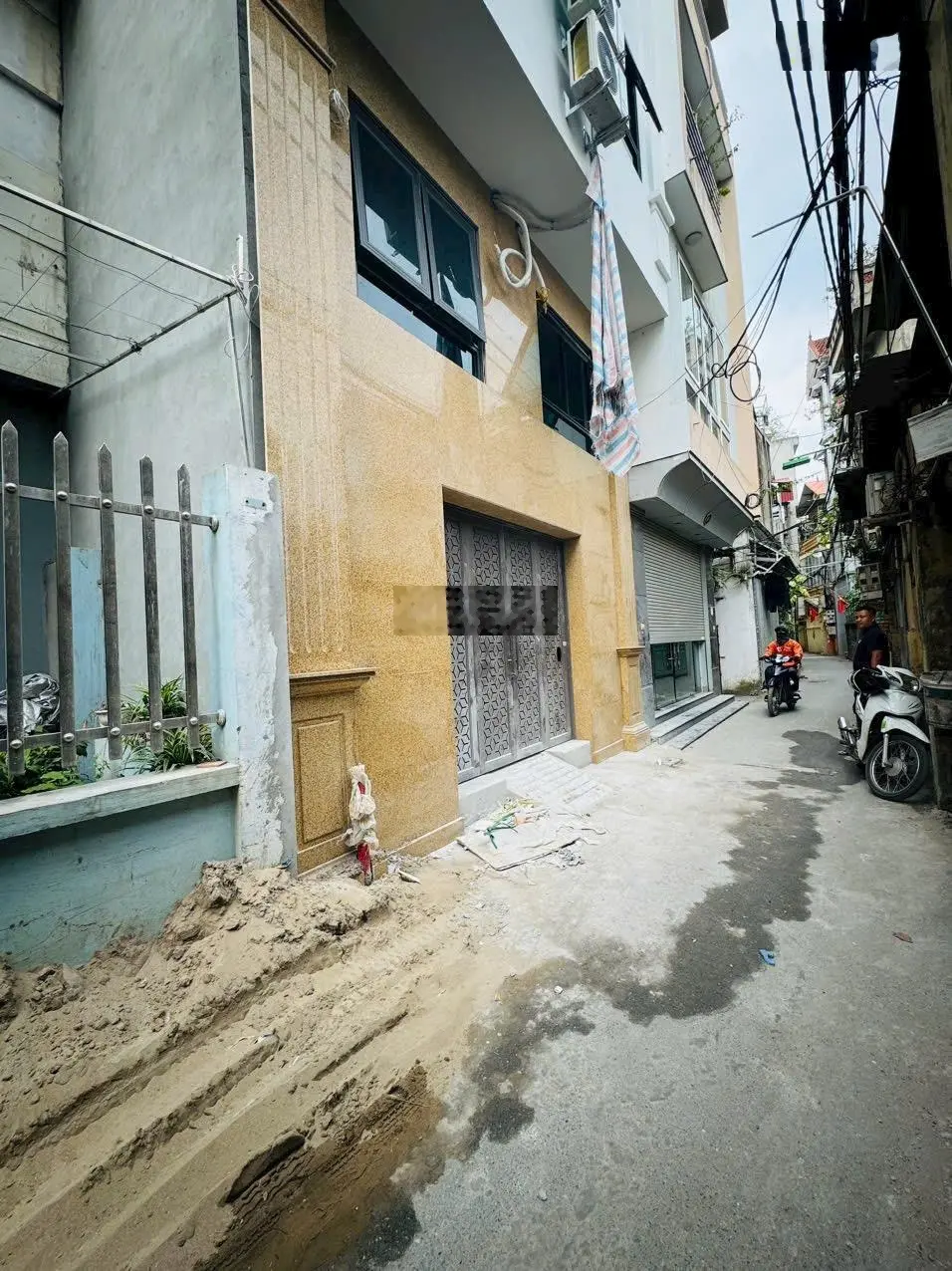 Tòa căn hộ dịch vụ Trịnh Văn Bô, trung tâm quận Nam Từ Liêm 23P kk dòng tiền 1tỷ/năm, 20m Ô tÔ