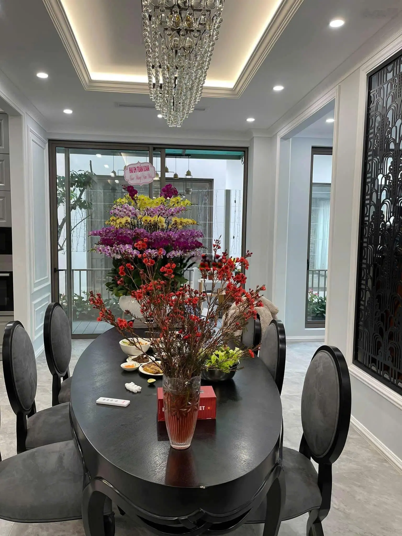 Cần bán căn biệt thự song lập Khai Sơn Hill 157m2 ful nội thất cao cấp, vị trí đẹp LH: 0987 348 ***