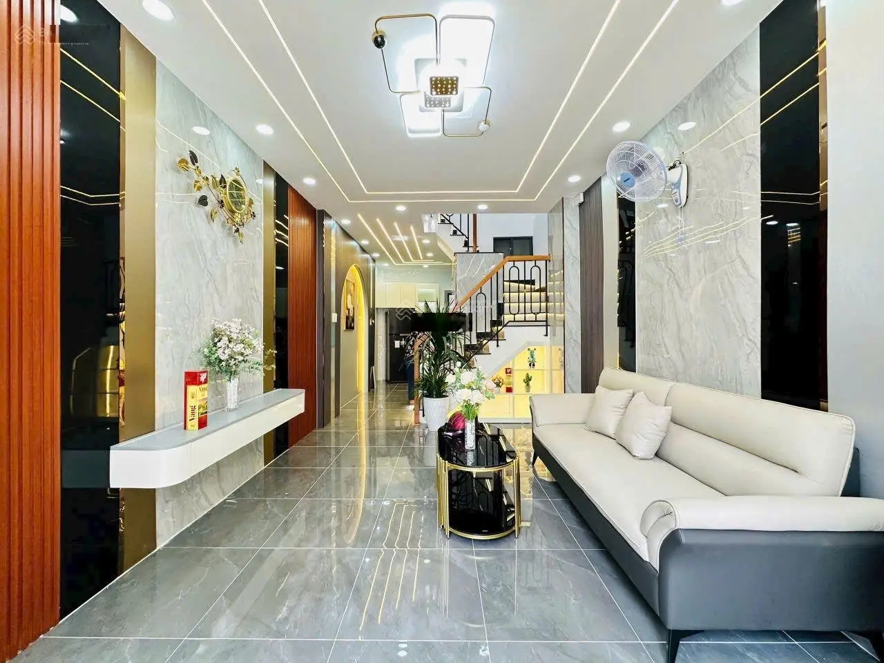 HXH Nguyễn Hữu Tiến, Tân Phú 40.25m2 giá 3ty75. Nhiều tiện ích gần TT mua sắm, KD. LH 0345 605 ***