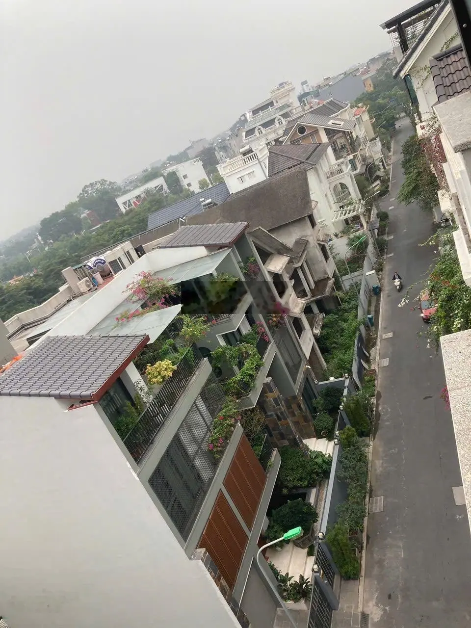 Bán Liền Kề 5 tầng khu Dự Án có cổng An Ninh 24/24h mà Giá chỉ 18.5 tỷ tại Long Biên.