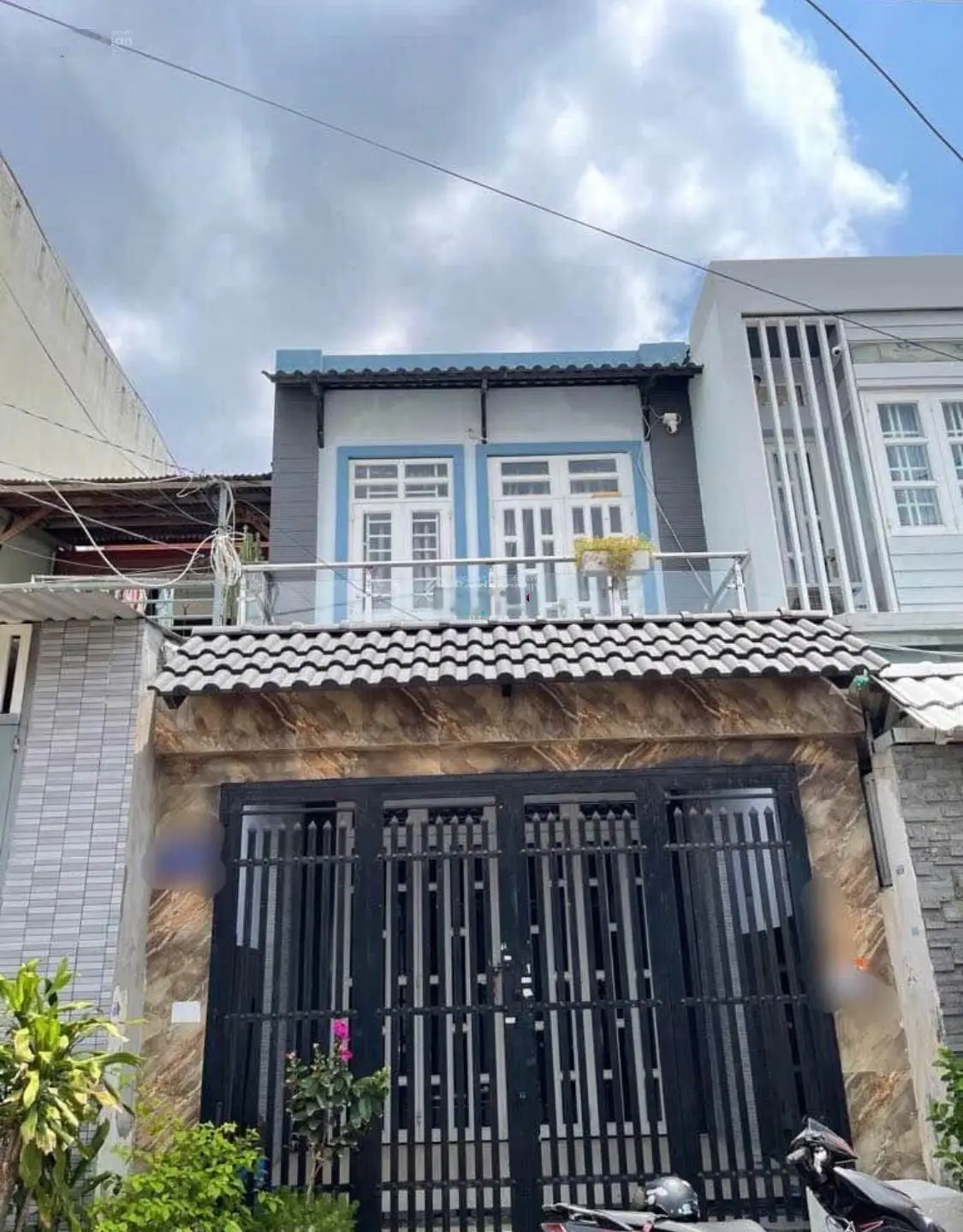 Cần vốn lớn kinh doanh nên bán gấp nhà 80m2 , nằm ngay trung tâm tân phú