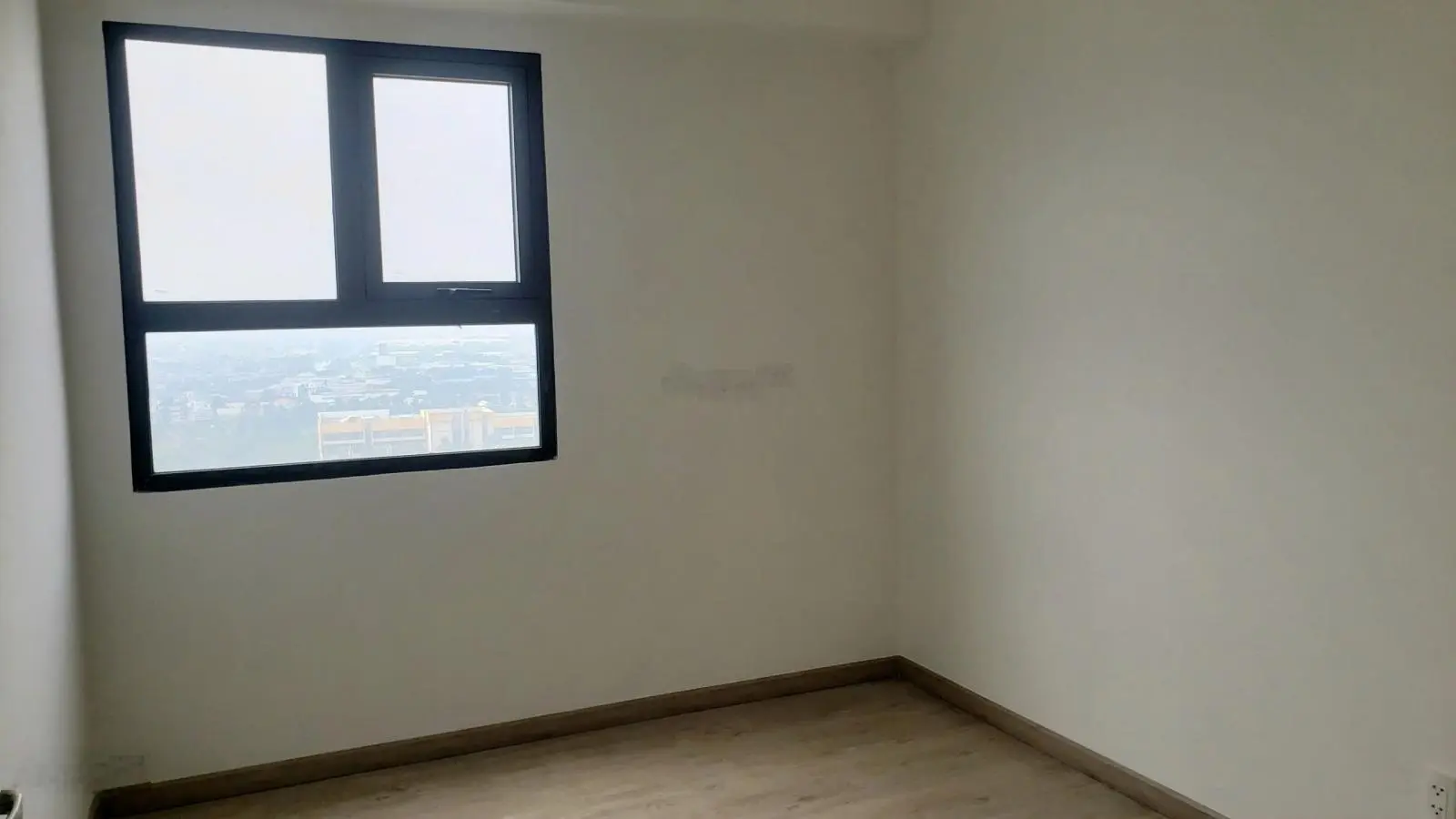 Chủ cần tiền Bán gấp căn góc 3 PN 2 ban công giá tốt nhất thị trường 2t080 nhà mới 100% view đẹp