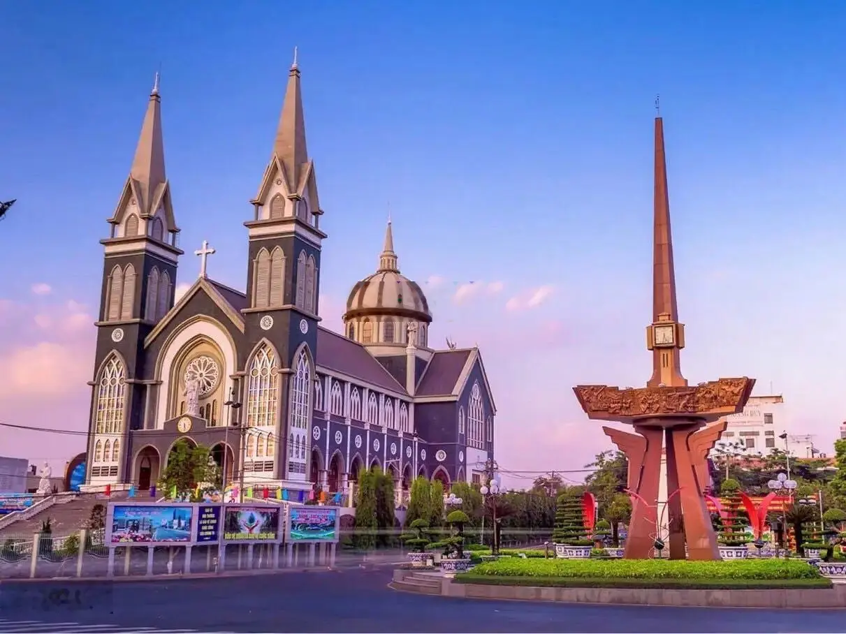 Bán đất chính chủ 5,3 x 21 nở hậu 6,4m tại Chánh Mỹ, gần Trường Sĩ Quan Công Bình, dân cư đông đúc