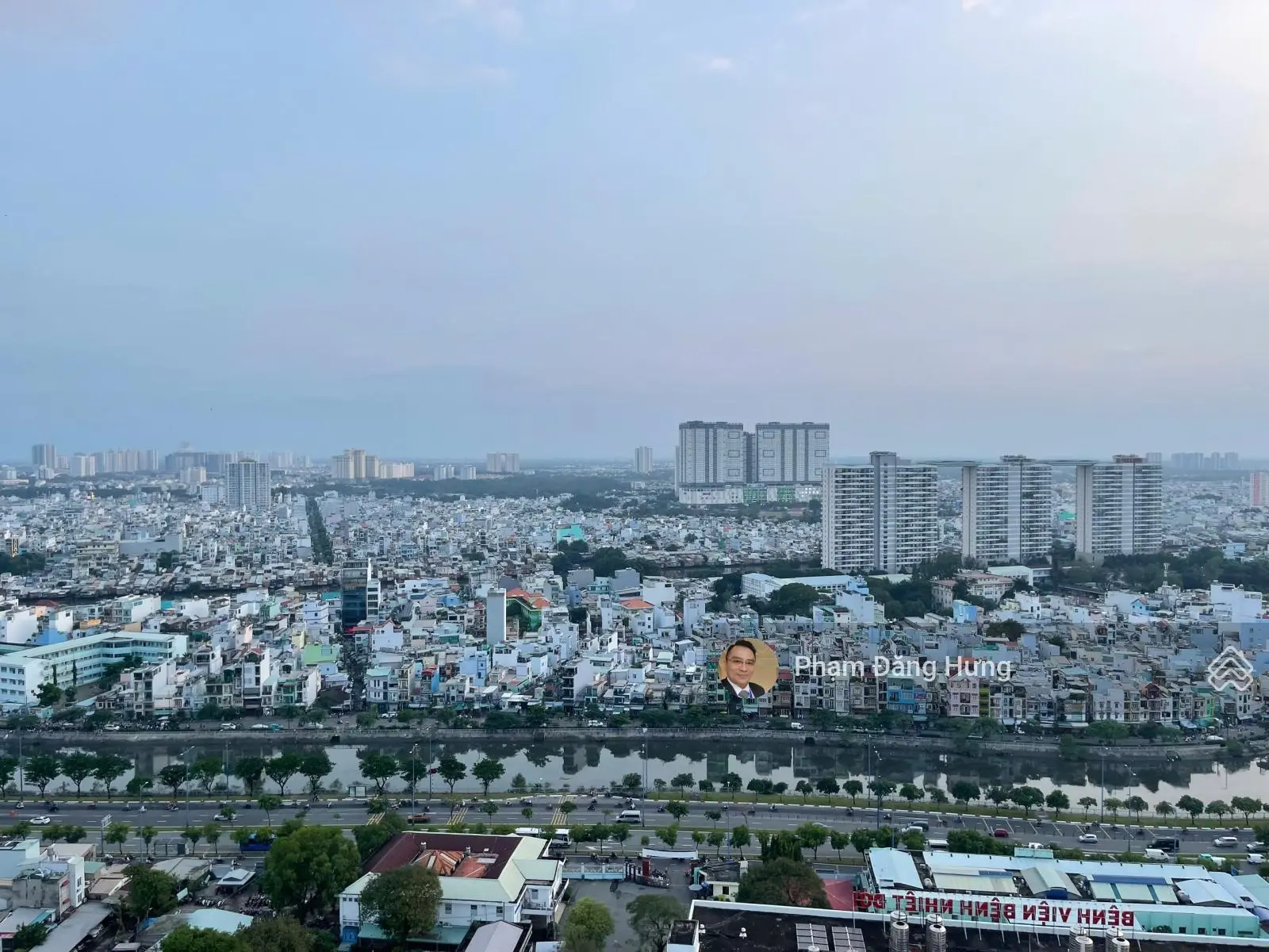 Siêu hiếm căn hộ nhận nhà ở ngay tại Quận 5, Trần Hưng Đạo, 2 phòng ngủ, 90m2, tầng 18, chỉ 12.9 tỷ