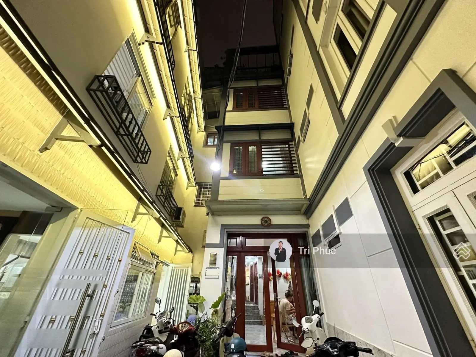 GẤP BÁN,CHỈ 5.XTY Nhà 4 Tầng 35m2 3PN Ngay Khu Phan Xích Long Phú Nhuận