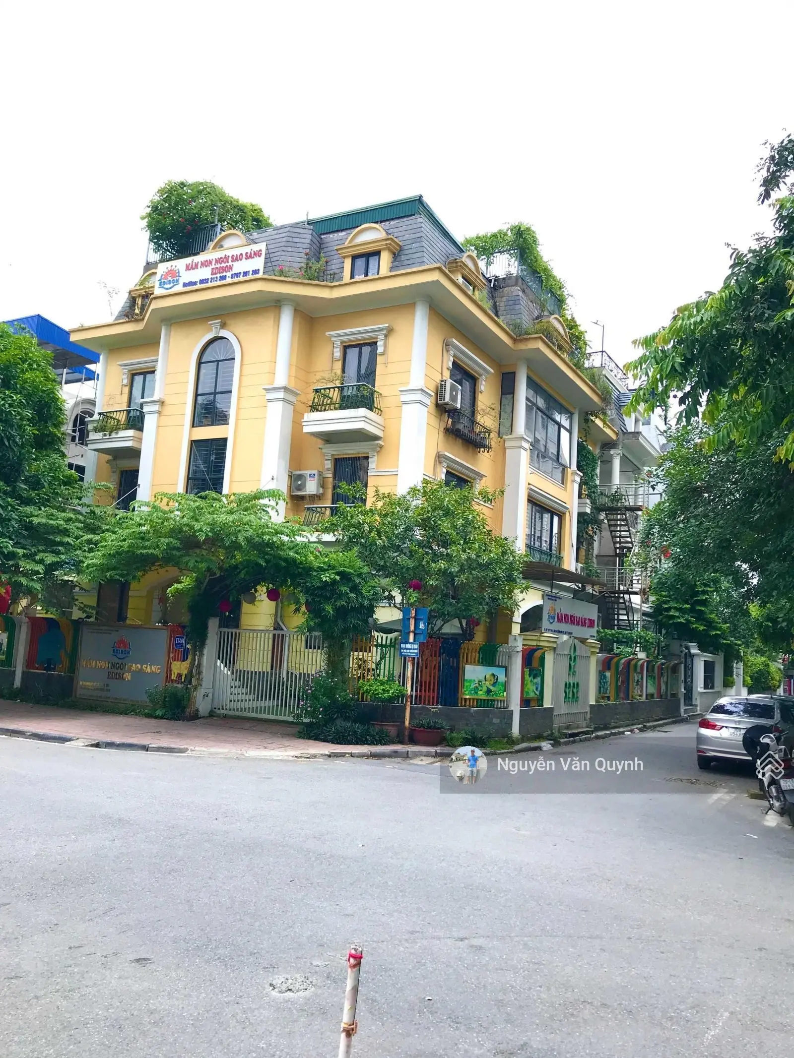 Cần bán gấp biệt thự 398m2,giá 260tr/m2 lô góc 3 mặt đường siêu đẹp,tổng 3 mặt 62m,5 tầng thang máy