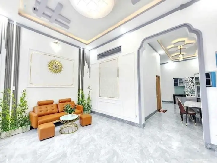 Bán nhà riêng 130m2, mặt tiền lộ nhựa thị trấn Châu Thành, Gần Cầu Rạch Miễu, Tỉnh Bến Tre