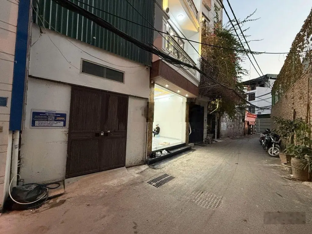 Bán nhà nguyễn chính - hoàng mai - thang máy - oto tránh - kinh doanh
