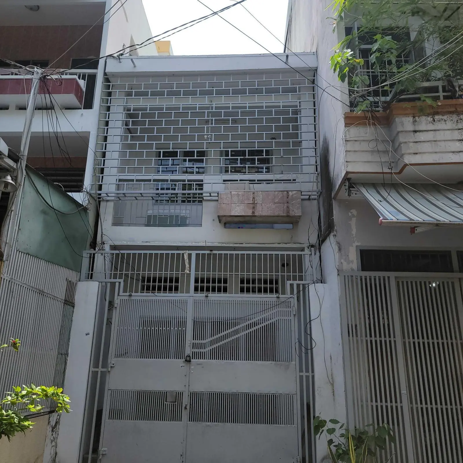 Nhà hẻm 2 xe hơi tránh, 52.3m2, Bình Thạnh, vị trí đáng sống, lý tưởng, an ninh