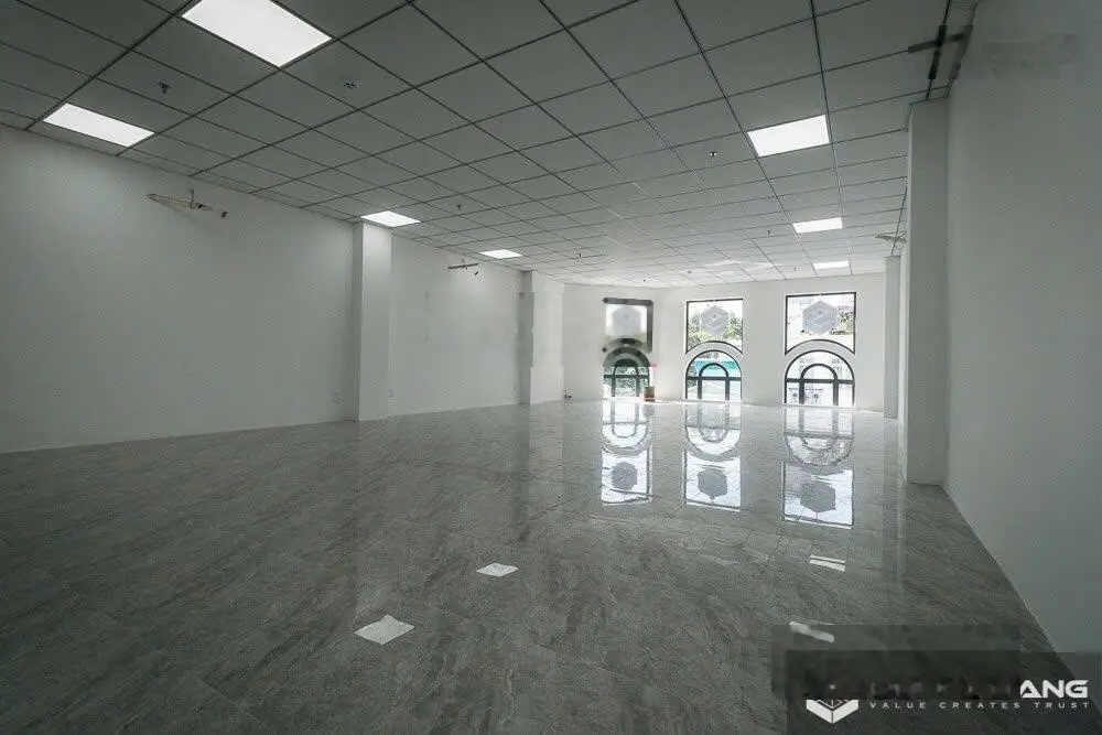 Bán tòa nhà mặt tiền Bạch Đằng, P. 4, Q. Tân Bình (DT: 7X30m- 8 tầng - HĐT: 250 tr - giá: 45 tỷ)