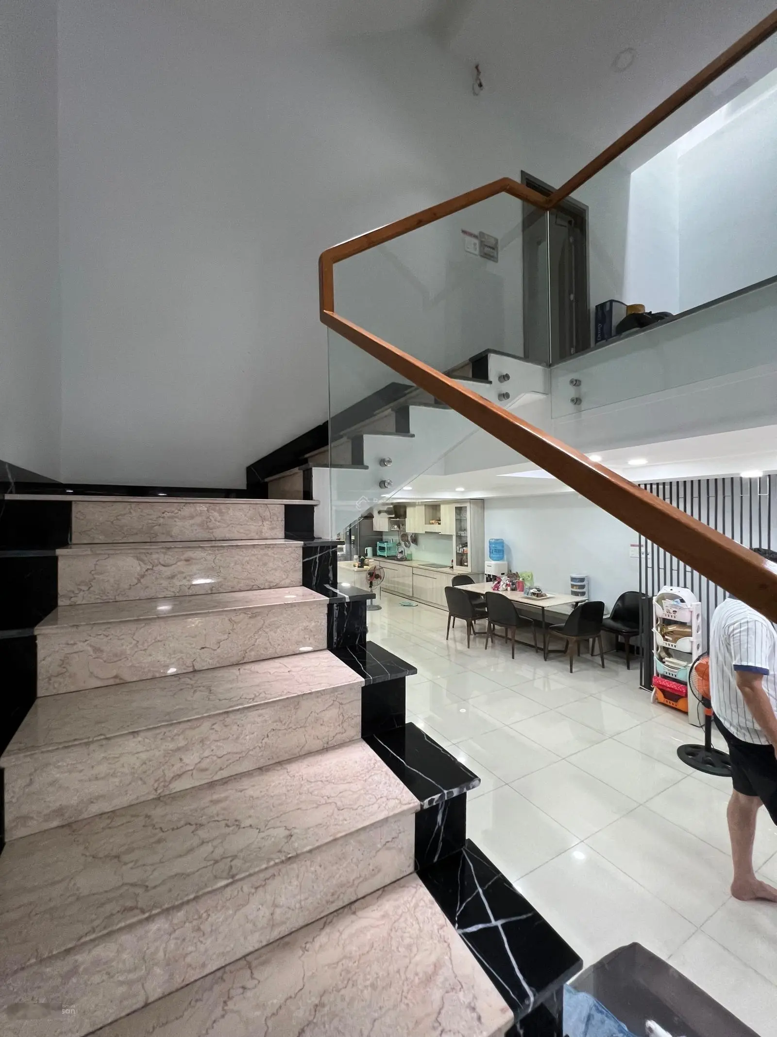 Bán siêu villa chính chủ tâm huyết thiết kế rất đẹp - khu biệt lập - hẻm xe tải quay đầu
