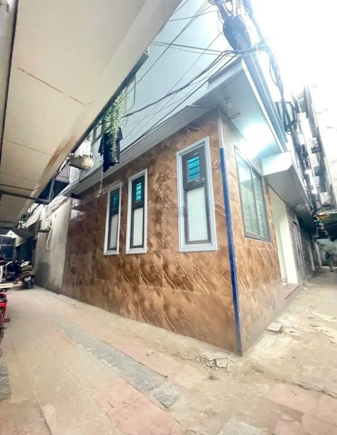 Nhà mới, lô góc, vừa ở vừa kinh doanh, phố Vip Quan Nhân, 35m2, 6 tầng, 6.8 tỷ