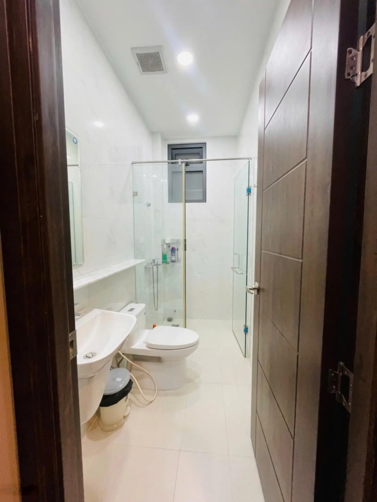Nhà đẹp 4 tầng Nguyễn Thị Thập, sát hẻm xe hơi oto, ra gấp chỉ nhỉnh 8tỷ