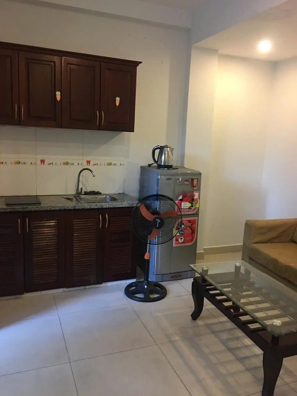 Bán CHDV 5 tầng, ngang 8m doanh thu 55tr, hẻm nhựa tải tránh 8m thông D2 nối dài 17.6 tỷ