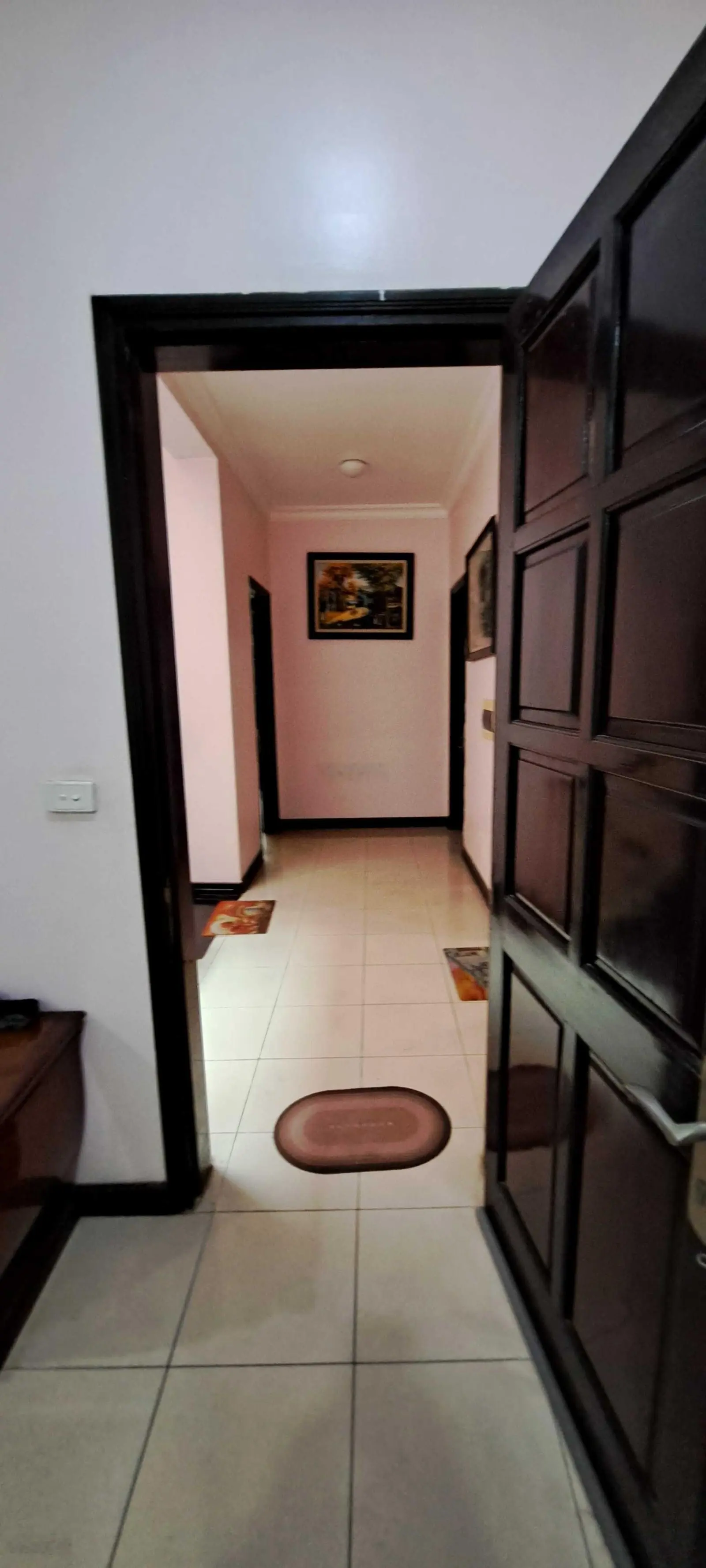 Chính chủ cần bán biệt thự Ciputra khu D, DT 180m2, xây 3 tầng, mặt tiền 9m, giá 290tr/m2