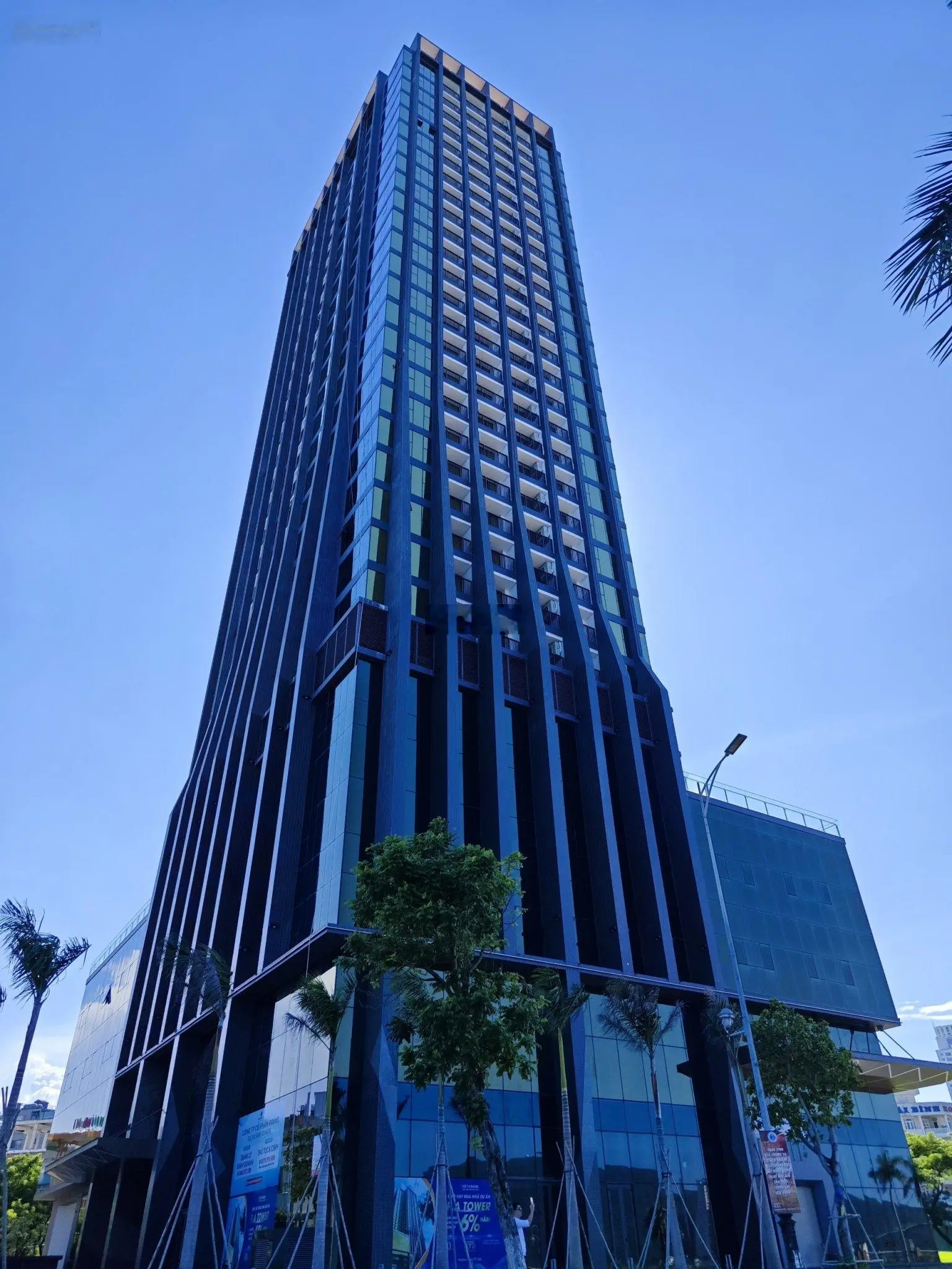 Căn hộ SAM Tower (Risemount), 76m2, 2PN view sông view biển view núi tuyệt đẹp