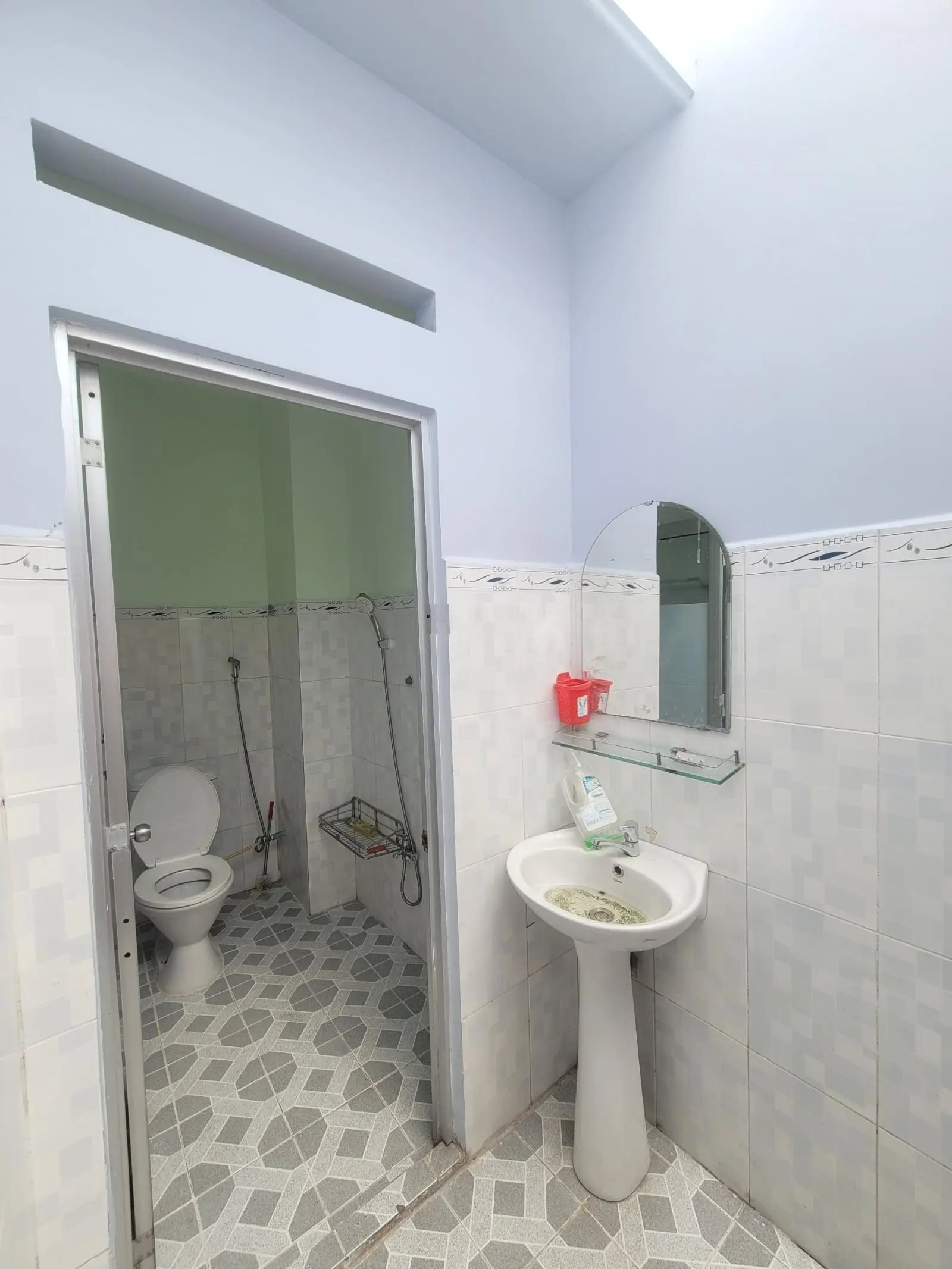 2 ty 850 bán nhà cấp 4 gác lửng cách đường Lê Văn Mầm 100m P. Tân Đông Hiệp TP. Dĩ An