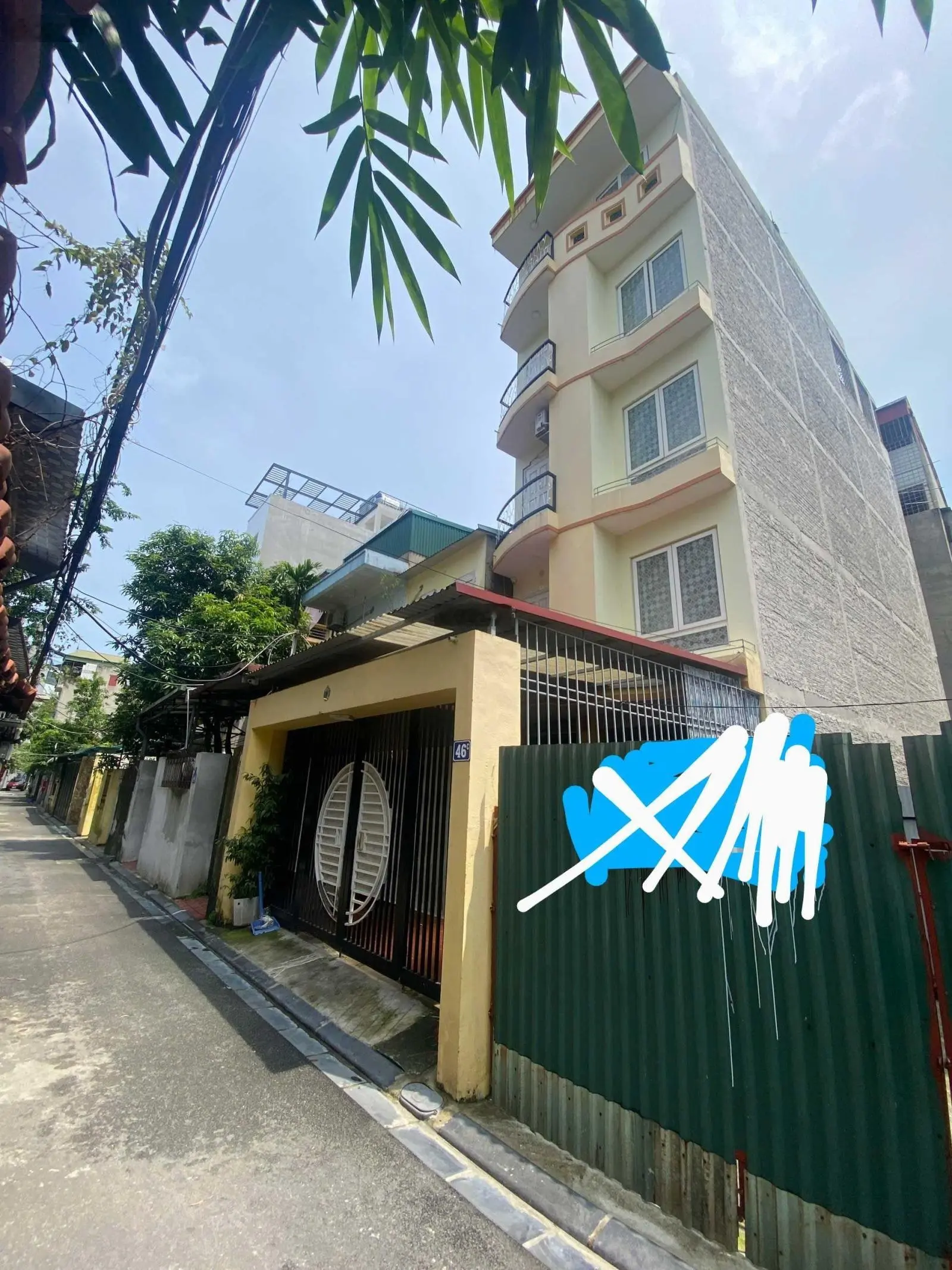 Nhà dân xây 5 tầng cực kỳ chắc chắn, 100m2, gara ô tô, ngõ ô tô thông, cực hiếm