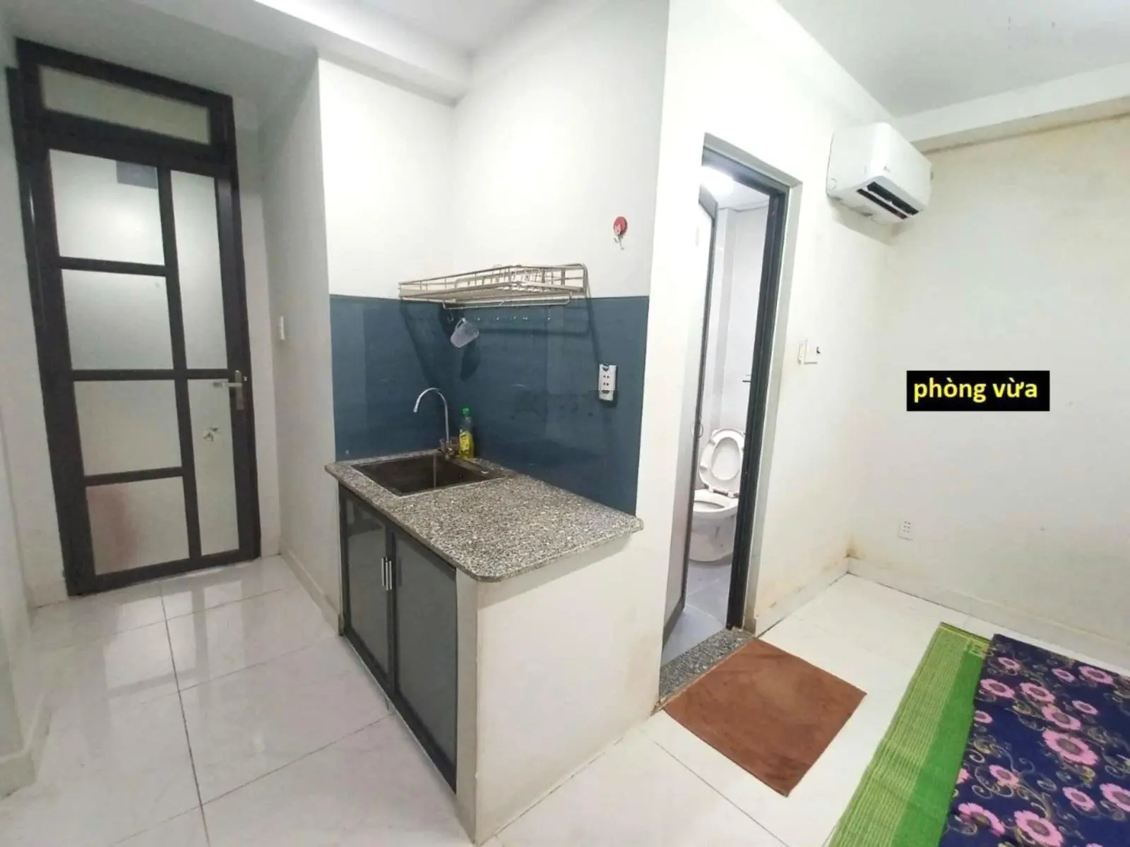 Bán dãy nhà trọ 14 phòng (thu nhập ổn định hơn 43 triệu/1th) hẻm 1283 đường Huỳnh Tấn Phát, Quận 7