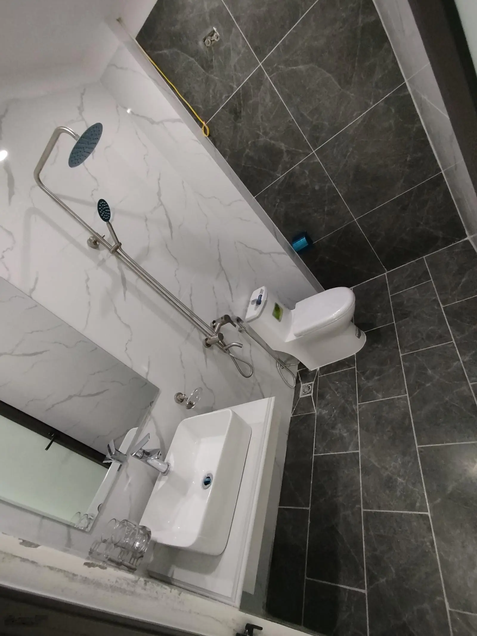 Yên Nghĩa nhà 33m2x4t mỗi tầng 2 ngủ, ô tô cách 10m gía chỉ 3,1 tỷ (nhà xây độc lập)