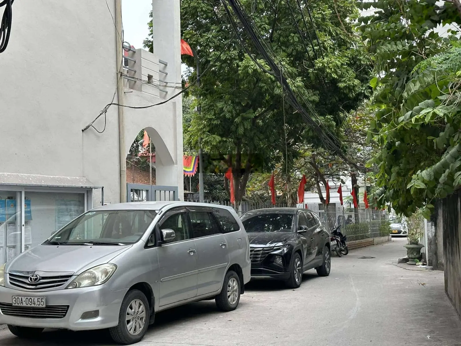 Bán nhà phân lô KD Lõi Bồ Đề - Hồng Tiến - 50m2 - 6tầng - ô tô - thang máy - đẹp long lanh - gần hồ