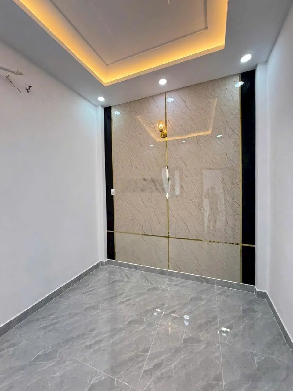 Bán nhà 4x10 m, nở hậu 6m, liền kề Gò vấp, vị trí trung tâm sầm uất nhất Q12.