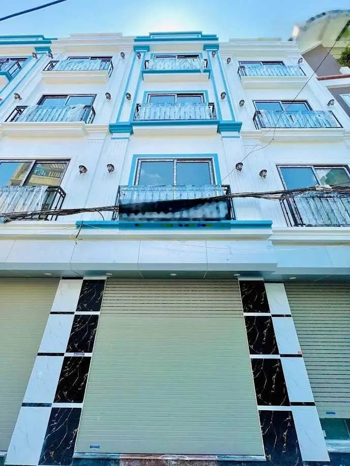 Cần bán gấp nhà Thạch Bàn xây mới 30m2 x 5 tầng (1 tháng nữa nhận nhà ở ngay)