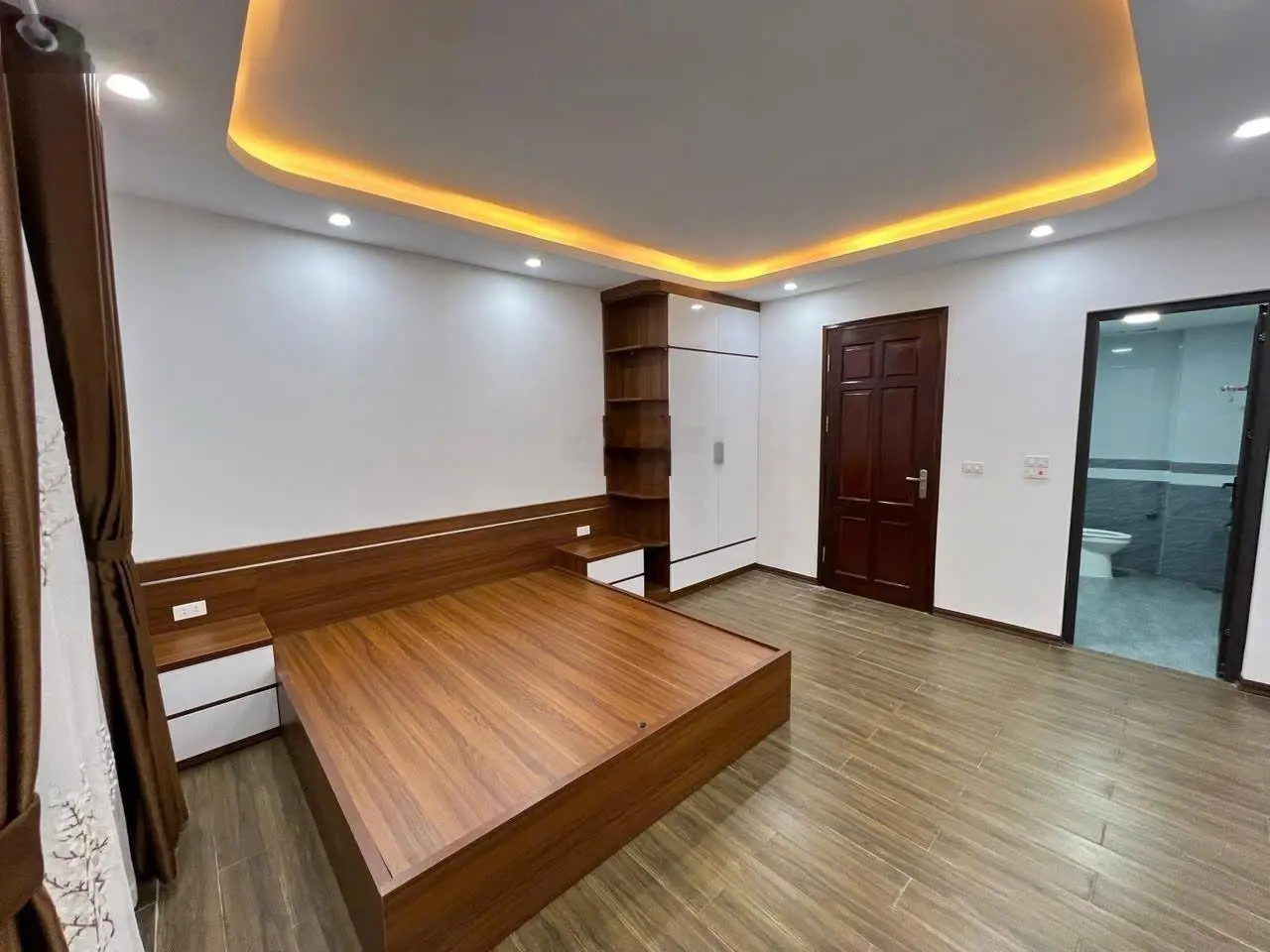 Căn góc 5 tầng văn phú ngay victoria, giá nhỉnh 6 tỷ xx.