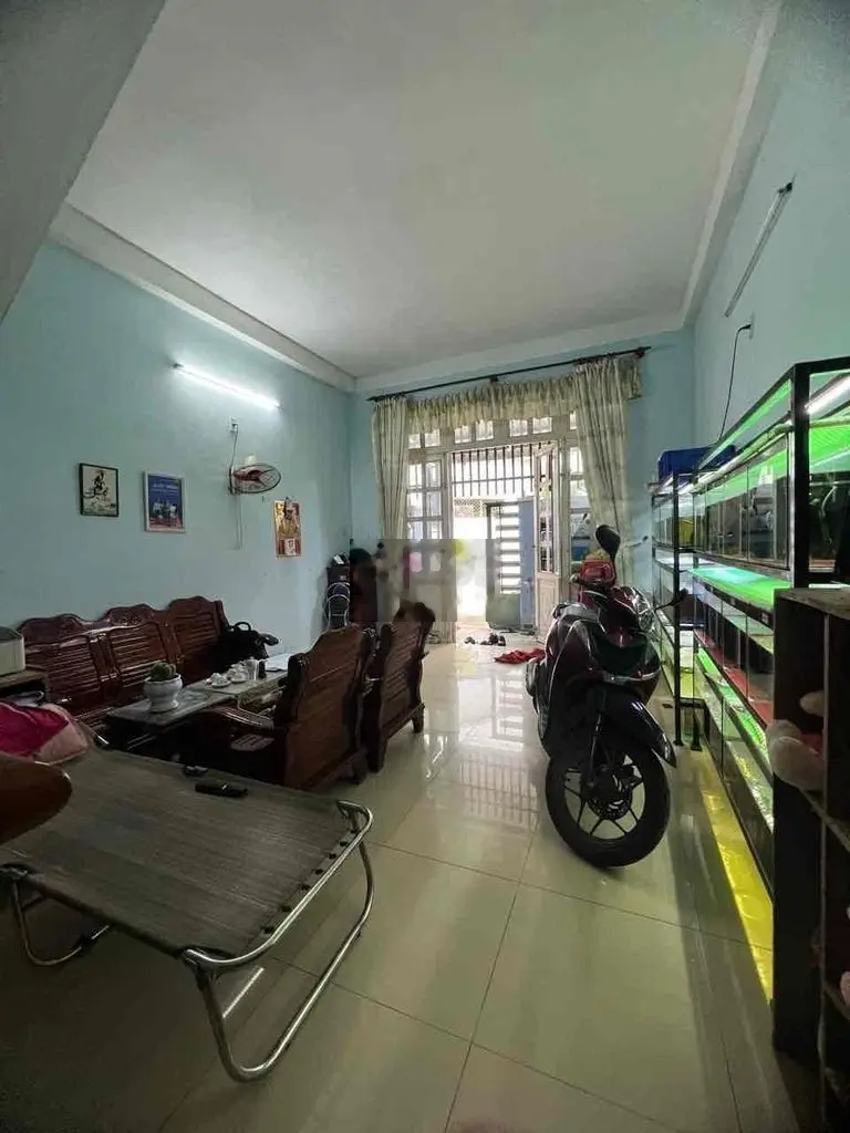 NHÀ RẺ ĐẸP KIỆT OTO ÔNG ÍCH ĐƯỜNG NHỈNH 2TY