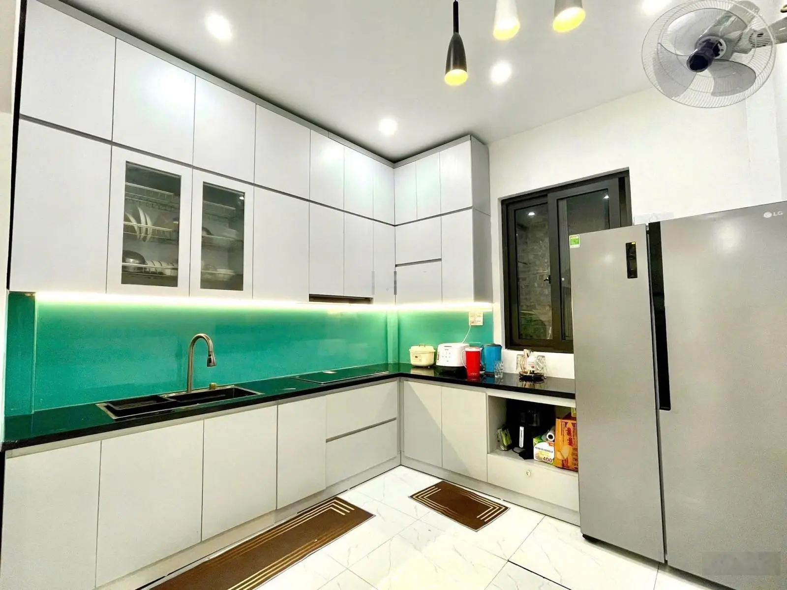 Nhà đẹp 5 ngủ - gần phố cách ô tô 20m DT 38m2 - 5 tầng chỉ 7.2 tỷ