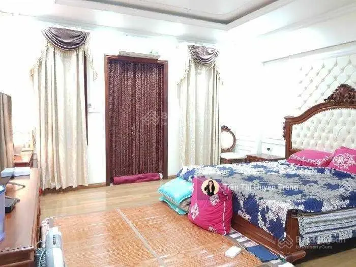 Siêu biệt thự Hồ Tây, sát quận ủy Tây Hồ, khu Vườn Đào, 100m2, 6 tầng thang máy, gara 2 ô tô, 47 tỷ