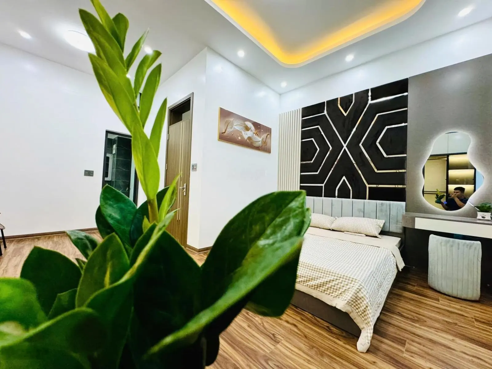 Chính chủ bán nhà phố Yên Hòa full nội thất - Cách phố vài mét - Ngõ rộng 3m - Sổ đẹp - DT 45m