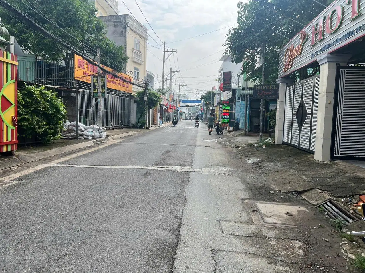 Bán nhà 1 trệt 3 lầu mặt tiền đường Hiệp Thành 7, phường Hiệp Thành, Quận 12