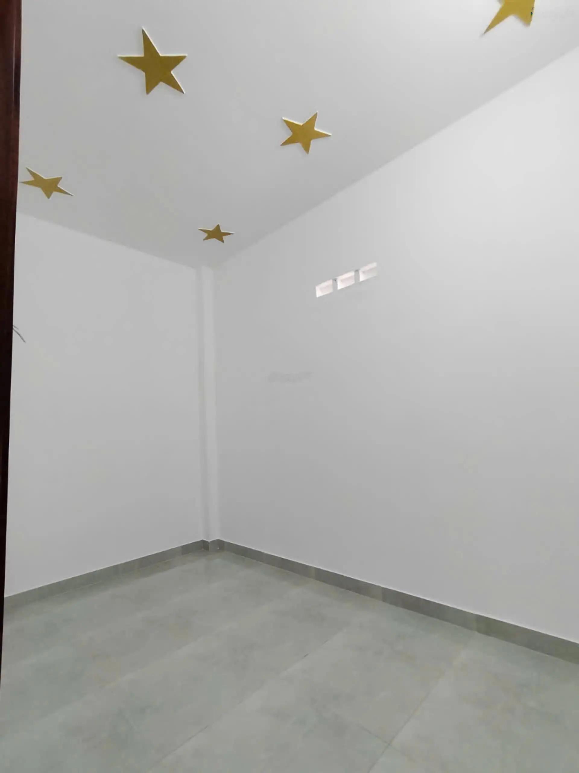 Cần bán nhanh nhà trung tâm TT Cần Giuộc, Long An, tiện ích đầy đủ