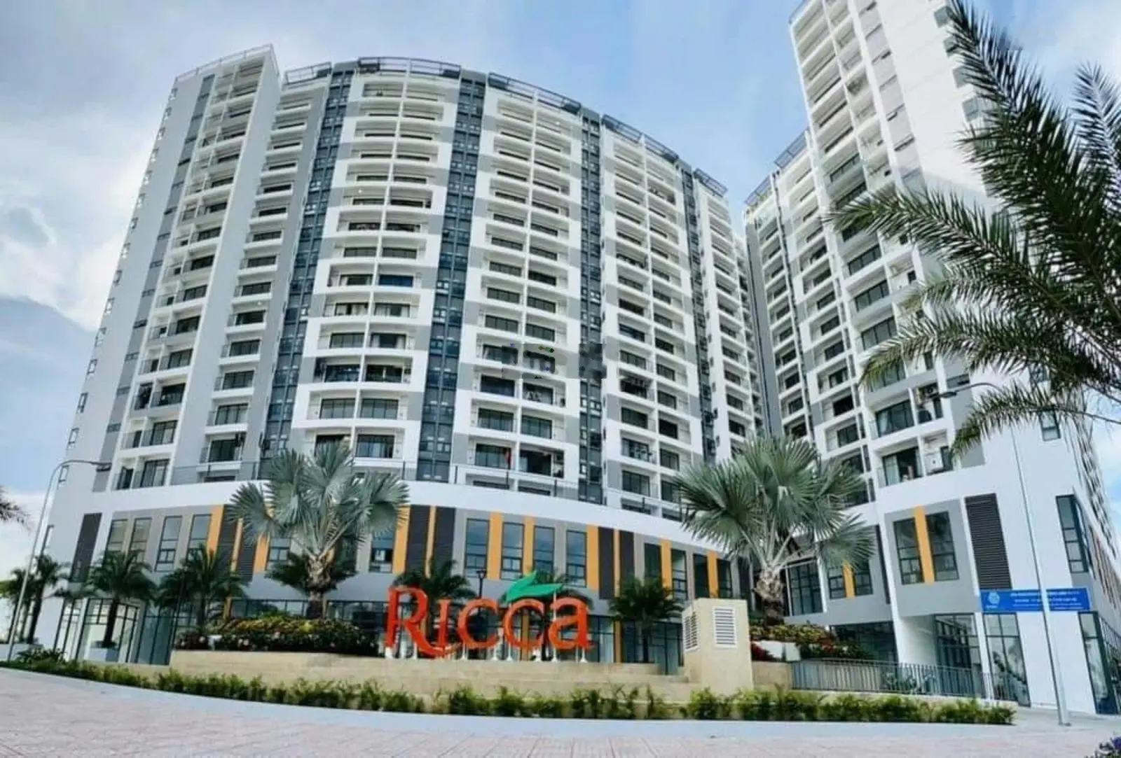 Kẹt tiền bán gấp căn hộ Ricca Q9 liền kề Q2 1PN+1 57m2. Nhà mới đã có sổ giá 1 tỷ 850