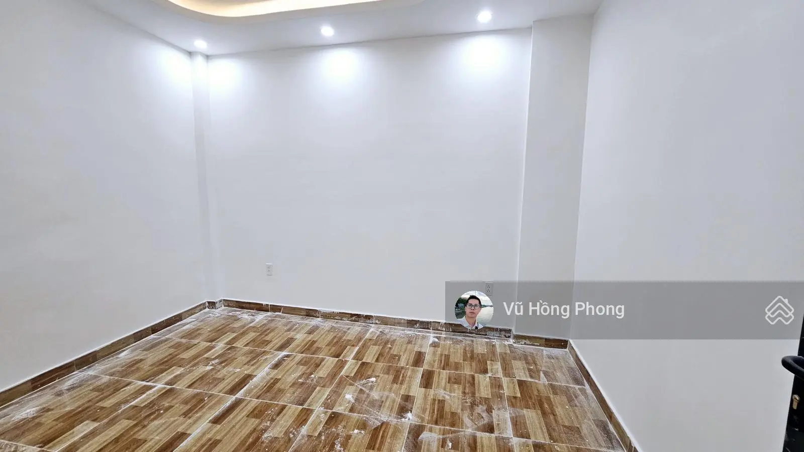 Chỉ hơn 1 tỷ có nhà 3 tầng xây độc lập, ô tô đỗ cửa phố Lệ Tảo - Nam Sơn, xây mới độc lập chắc chắn