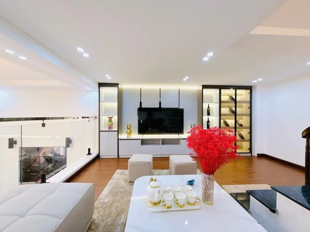 Chính chủ siêu phẩm duy nhất tại phố khương thượng, 8,9 tỷ vnd, 60 m2