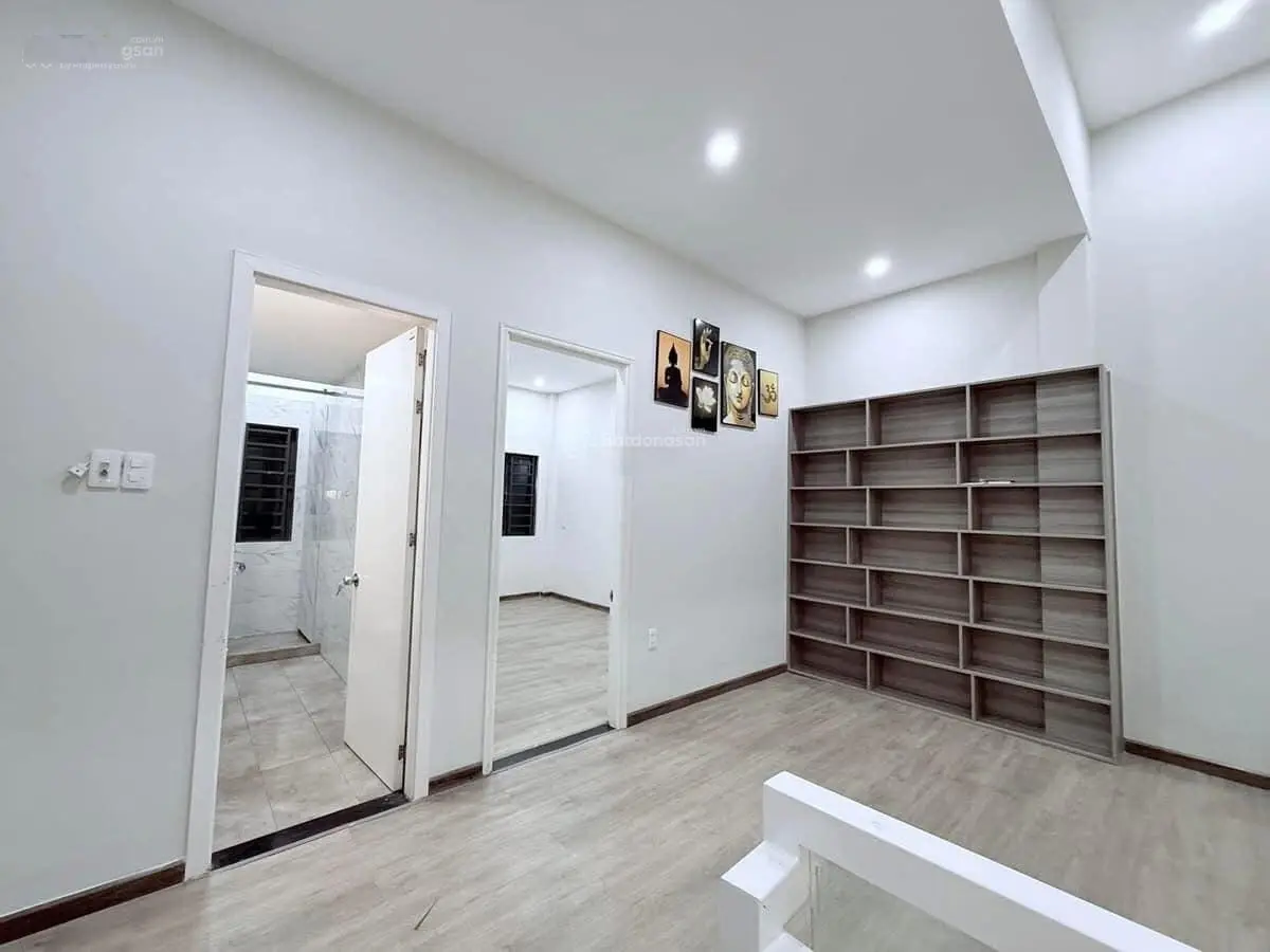 Bán nhà 2 tầng đường Hồ Phi Tích (Tây Nam) - Hoà Xuân