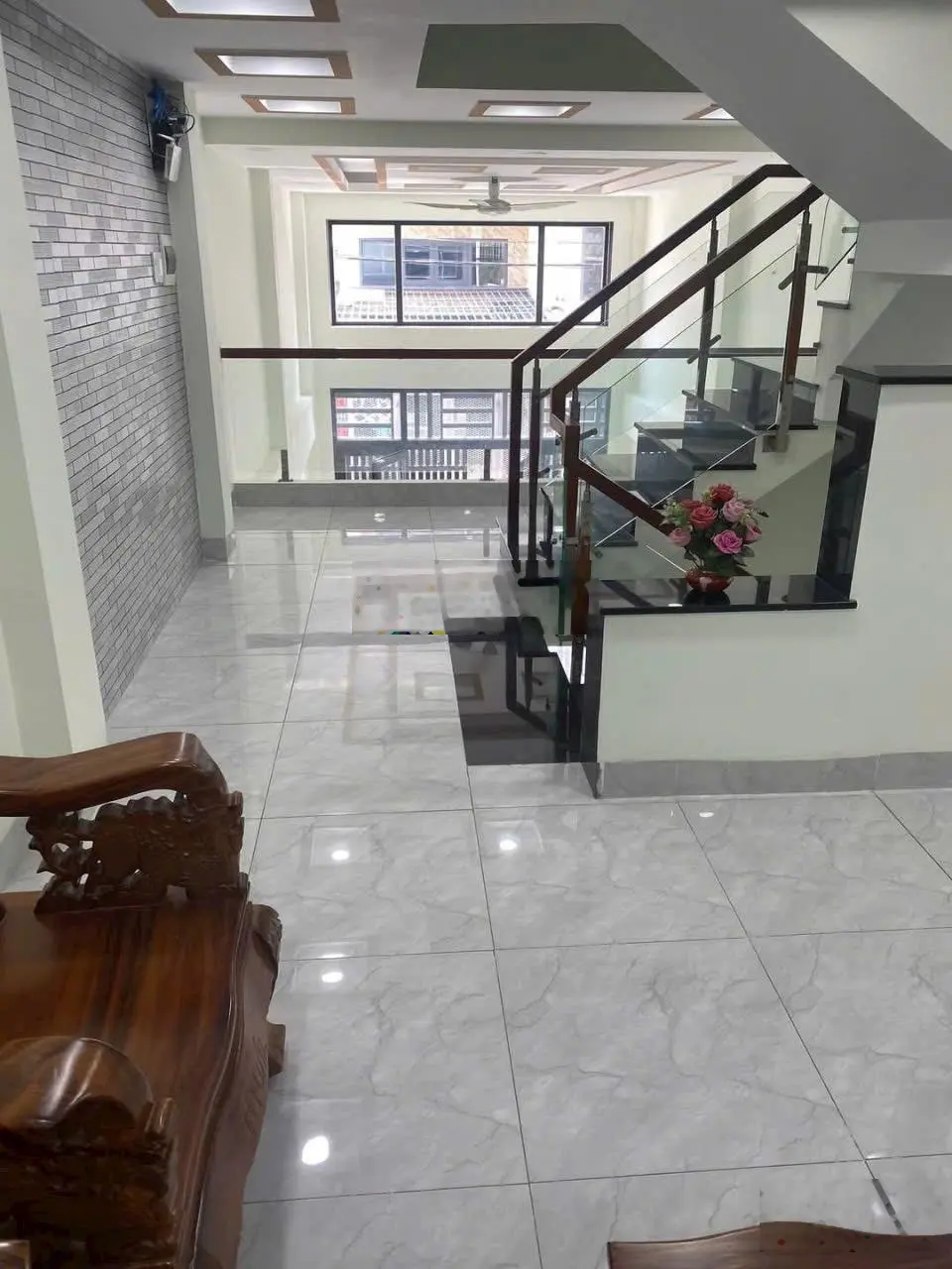 Chính chủ bán nhà 1trệt 3 lầu đường Hoàng Hữu Nam -Phường Long Thạnh Mỹ - Quận 9