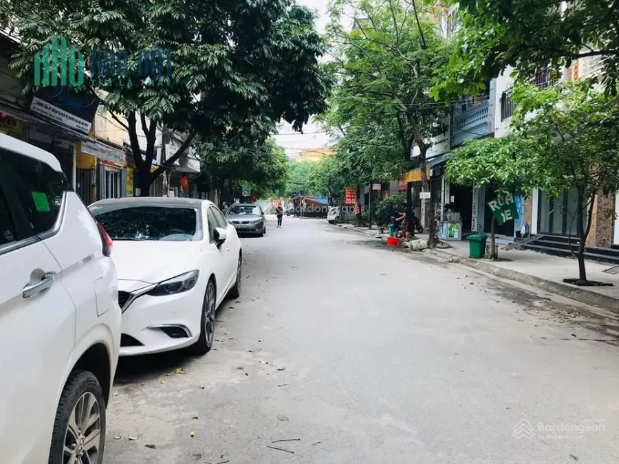 Hoa hậu Bồ Đề - 5 tầng - tặng full nội thất xịn xò - gần bv Tâm Anh - 15m ra đường to ô tô tránh