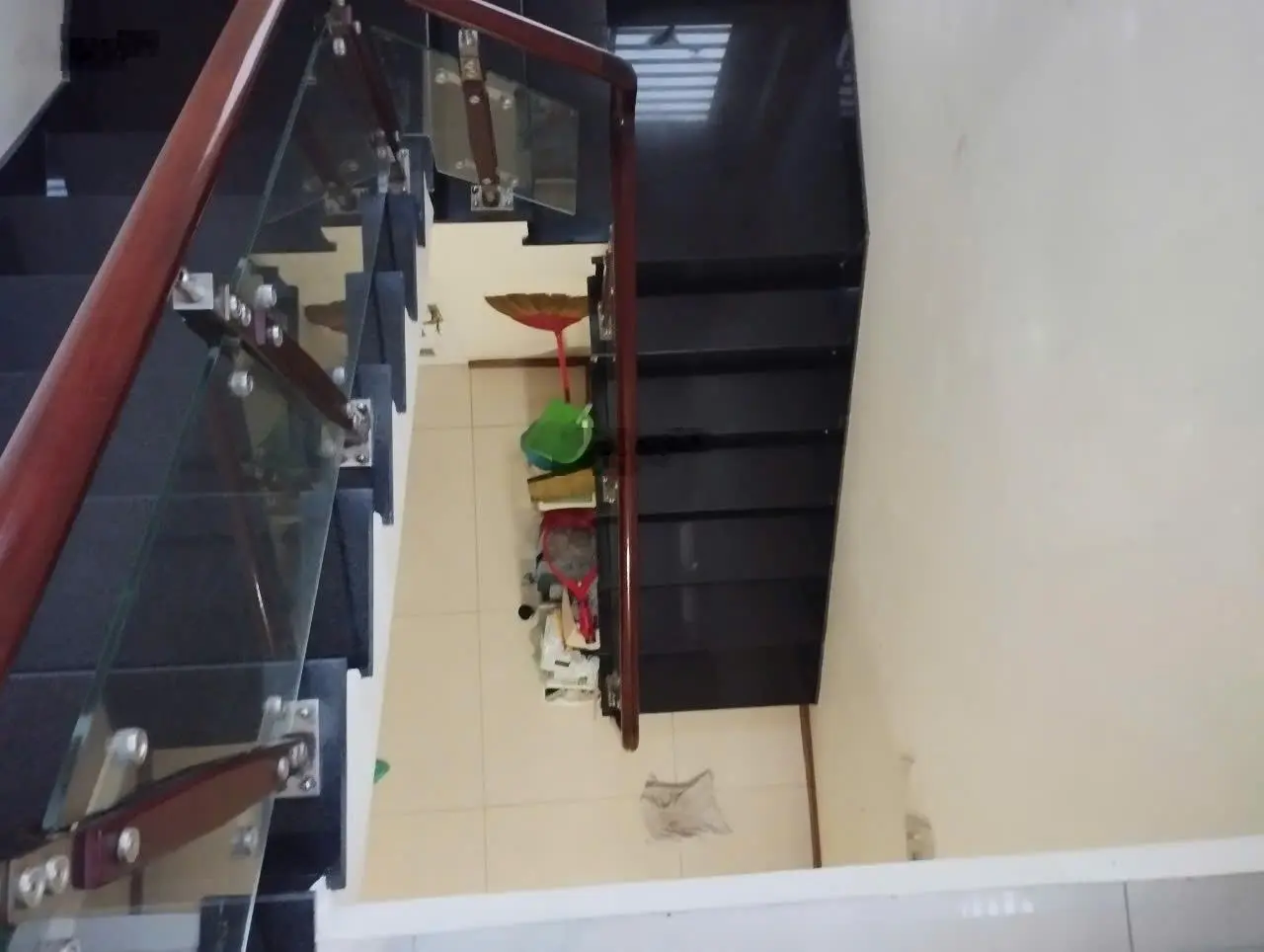 Chị bán gấp biệt thự Kiều Đàm N 9x27m, 3 tầng, 21,5 tỷ, Trần Xuân Soạn, P. Tân Hưng, Q7