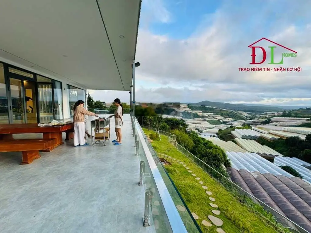 Biệt thự sân vườn 2.153m2 - view săn mây cực đắt giá - đầy đủ nội thất sang trọng