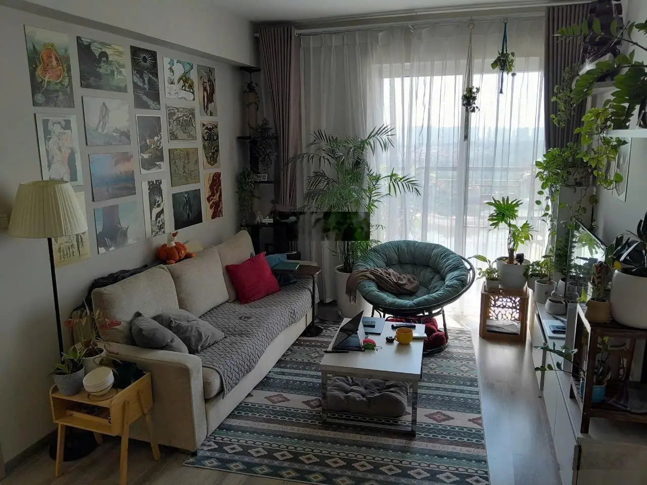 Chính chủ cần bán căn hộ tại tòa Seasons Avenue diện tích 81m2, 2pn 2w. Gía 5,5 tỷ